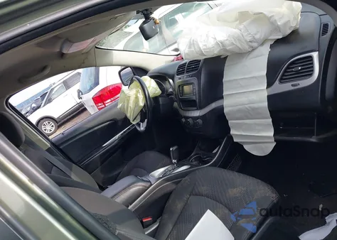 2016 Dodge Journey Se z USA, uszkodzony, nr VIN 3C4PDCAB3GT152193